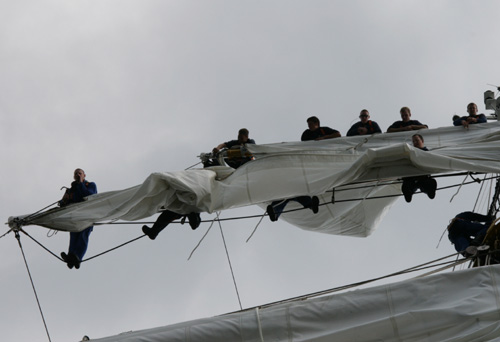 Seeleute an Bord der Gorch Fock