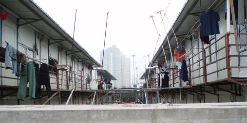 Luxushotel bei Shanghai aus zufällig anderer Perspektive Luxushotel bei Shanghai aus zufällig anderer Perspektive